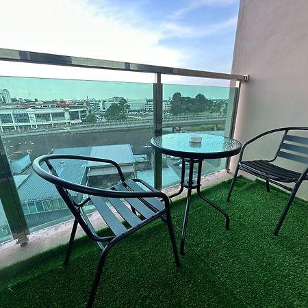 Roxy Apartment كوشنج المظهر الخارجي الصورة